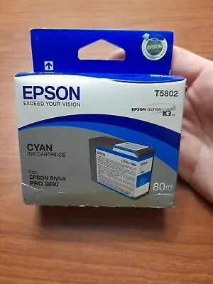 04-2009 NIB Genuine Epson Pro 3800 3880 Cyan K3 Ink T5802 T580200 • $30.95