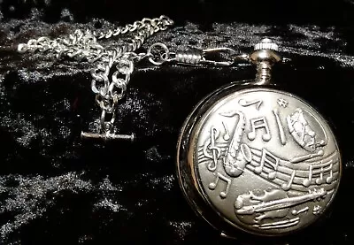 A.E WILLIAMS Full Hunter Music Quartz Pocket Watch • £2.50