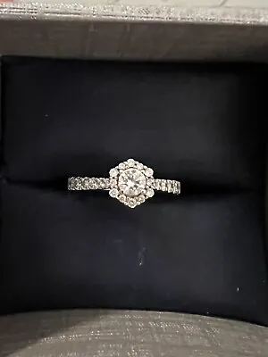 $500 • Buy Engagement Ring Size 6 Preowned 14k Diamond