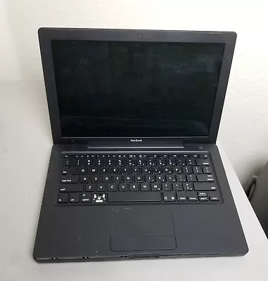 Apple MacBook 13  Laptop - Black Parts Machine (A1181) • $24.99