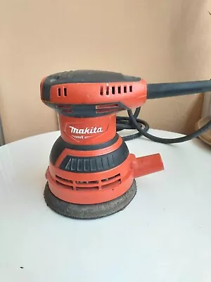 Makita M9204 125mm 5  240v Electric Random Orbital Sander • £40