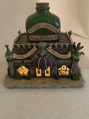 Hawthorne Village The Munsters Halloween  VITA MOAN PHARMACY No Box Small Chip • $49