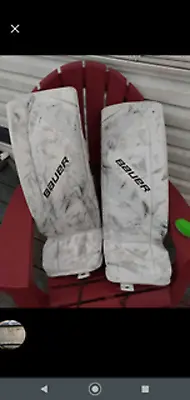 $350 • Buy Used Ice Hockey Goalie Leg Pads Bauer Vapor X700 Size Junior Large (30)