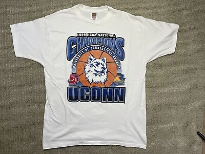 Vintage 1999 UCONN HUSKIES NCAA National Champions T-shirt XL Basketball Tee • $35