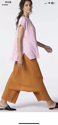 £65 • Buy Oska Saffron Plisse Pleated Trouser / Skirt Size 3 Uk 14/16