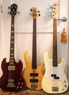 Laguna Ocean Fretless Jazz Bass Bentley P-Bass Epiphone SG Bass Sold As A Set • $395