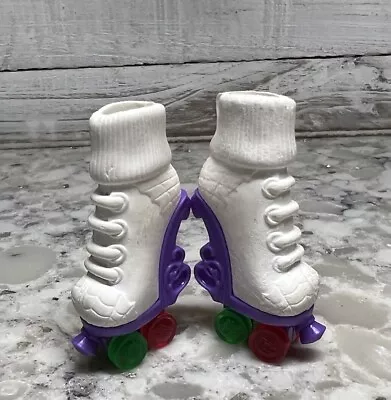 Monster High Roller Maze Outfit Operetta Doll WHITE ROLLER SKATES SHOES Ghoul • $10