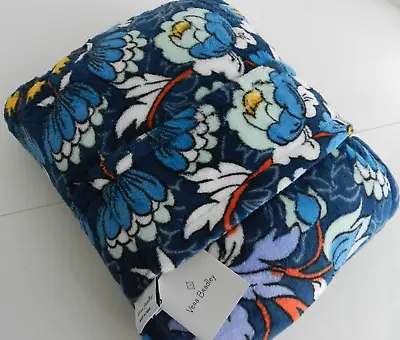 NWT Vera Bradley Fleece Travel Throw Blanket 60  X 45  In Floral Bursts • $29.99