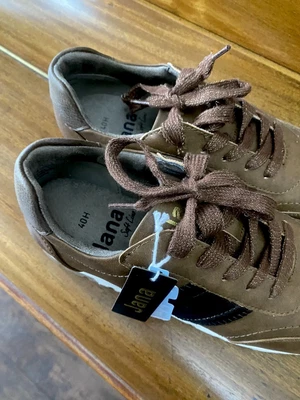 £25 • Buy Women’s Jana Shoes/trainers - Never Worn I Missed The Return Date