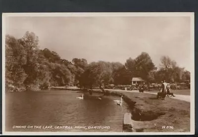 Kent Postcard - Swans On The Lake Central Park Dartford  RS8592 • £5.90