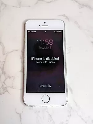 Apple IPhones 5s A1453 Disabled Sold For Parts Only!! • $9.95