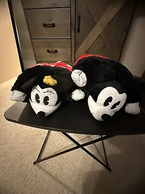 Mickey And Minnie Pillow Pet • $0.99