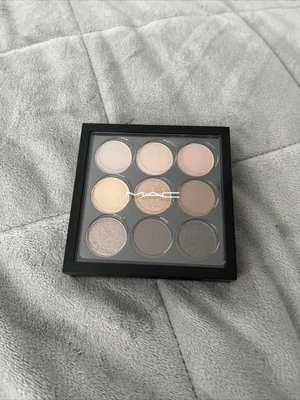 £10 • Buy MAC Eye Shadow X 9 (AMBER TIMES NINE)