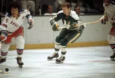 Minnesota North Stars Dennis Hextall 1972 Old Ice Hockey Photo • $5.78