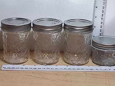 Lot Of 4 Jelly Jars - 3 6 Oz & 1 2 Oz - With Lids • $15.63