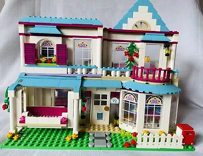 LEGO FRIENDS: Stephanie's House 41314 Minifigs Retired Complete • $45