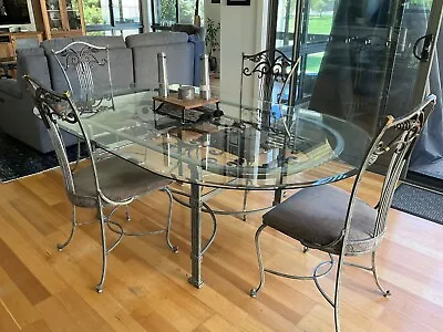 $1250 • Buy Dining Setting With Matching Bar Stools And Coffee Table