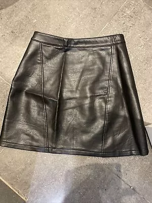 Zara Pleather Skirt • $5.82
