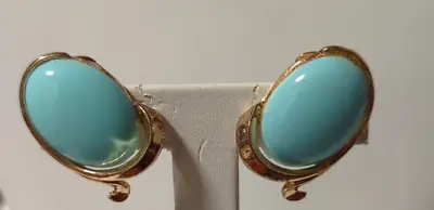 Vintage Crown TRIFARI Turquoise Colored Cabochon Oval Gold Tone CLIP Earrings • $9
