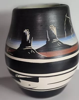 Vintage Cedar Mesa Albert D Desert Storm Monument Valley Vase • $30