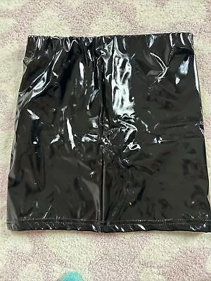 Boohoo Women's Vinyl Mini Skirt Black Size UK 6 • $3.99