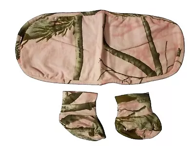 Mossy Oak Pink Camo Baby Burp Cloth And Booties 0-6 Months EUC  • $5