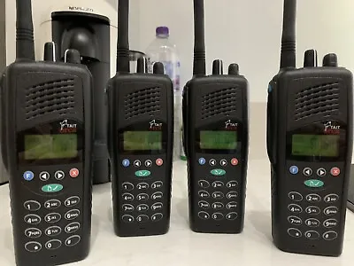 4 X Tait Orca 5040 Trunked UHF/VHF Conventional Radio Handset And Chargers. • £200