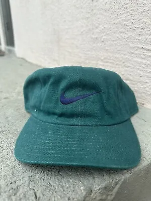 Nike Center Swoosh Vintage Hat Green Embroidered Logo Strapback • $29.99