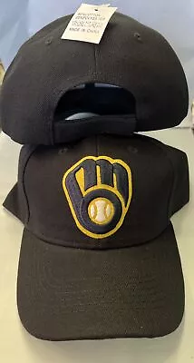 Milwaukee Brewers Baseball Hat Black • $14.99