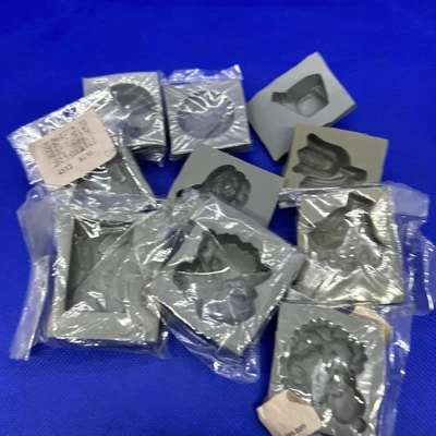 $9.99 • Buy Mixed Lot Of 10 Candy Mint Rubber Molds Can,Bell,Chicken,Flower,Plane +More M