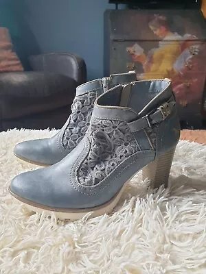 Blue Mustang Ankle Boots • £30