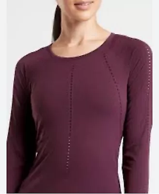 ATHLETA Foothill Perforated Long Sleeve Top Burgundy Womens Size Medium • £19.18