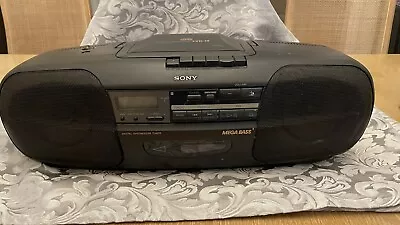 Vintage Sony CFD-19 AM/FM Radio CD Boombox Mega Bass-(For Parts - Not Working) • $30