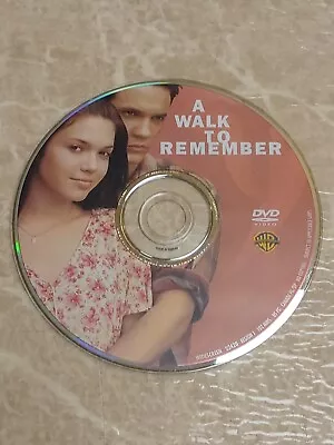 A Walk To Remember (DVD 2007) Widescreen Mandy Moore Romantic Comedy DISC ONLY! • $2.64