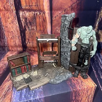 Vintage 1997 McFarlane Toys Monsters Series 1 Frankenstein Playset Figure PARTS • $16.85