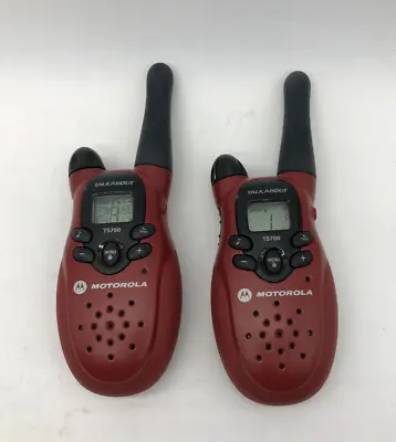 Motorola Talkabout T5700 Two Way Radio (Set Of 2 ) Walkie Talkies • $29.99