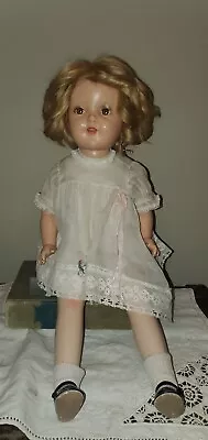 VINTAGE~ANTIQUE UNMARKED COMPOSITION / CLOTH DOLL~21  Shirley Temple Lookalike  • $59