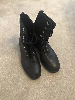 Massimo Dutti Boots 6 (39) • £5