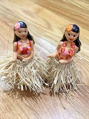 Vintage Ceramic Hawaiian Hula Girls Salt & Pepper Shakers Grass Skirts • $28