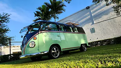 1965 Volkswagen Bus/Vanagon Minivan • $72000