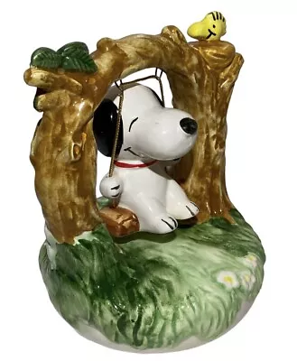 Aviva Peanuts Music Box Snoopy Woodstock Swing Ceramic Vintage 1972 Works! • $42.47