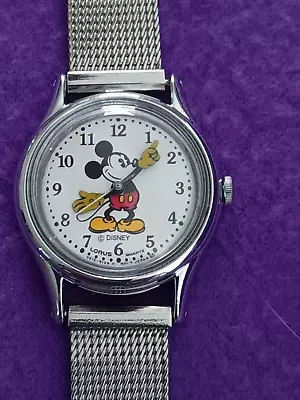  Lorus (Seiko) MICKEY MOUSE Quartz Watch V525-6128 Japan New Old Stock • $125