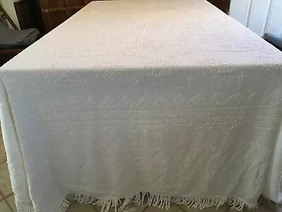 Vintage Bates Bedspread White Cotton With Fringe Fits Full Size 107x90 3in Fring • $25