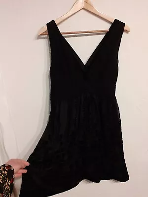 H & M Conscious Collection EUR Size 38 Black V-Neck Floral Party/ Occasion Dress • £13.99