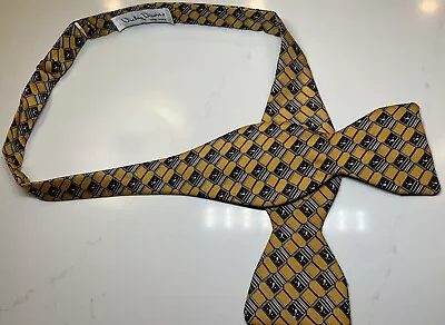 Vintage VICKY DAVIS NEW YORK Bow Tie Men’s High Fashion Style Yellow Black • $29.99