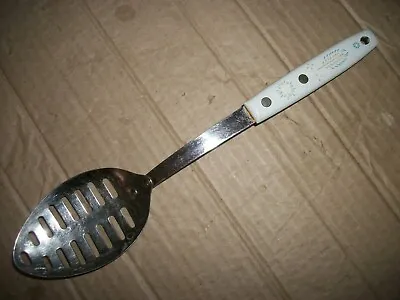 Vintage Slotted Serving Spoon Plastic Handle Has Wheat Design USA • $8.99