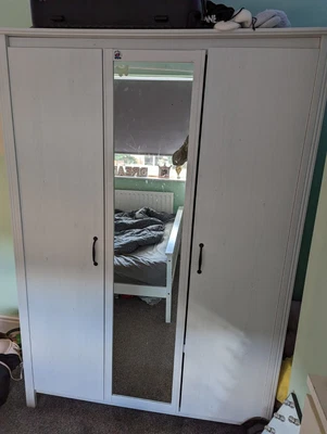 £24 • Buy White Ikea Wardrobe Used