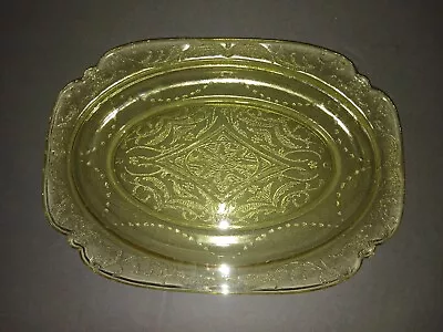 Vintage Federal Glass Depression Madrid Amber Yellow Oval Serving Bowl • $10