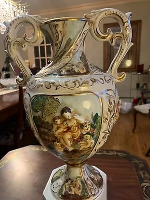 Capodimonte Porcelain Italy Vase Vintage #1153 18” Excelente Conditions • $125