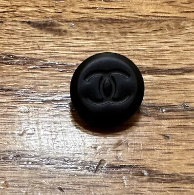 CHANEL 100% Authentic Vintage Black CC Logo Button/Pendant - NEW (1 BUTTON) RARE • $38